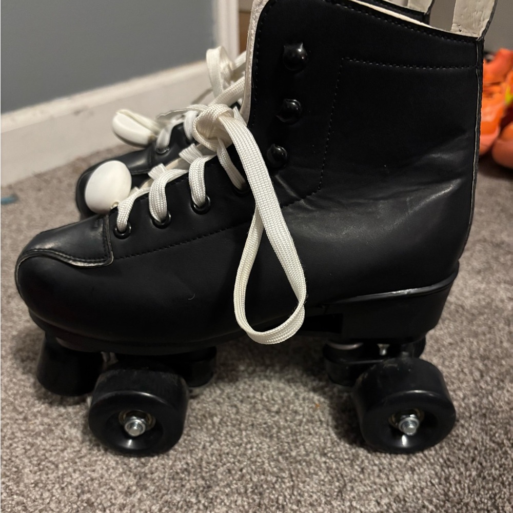 Classic rollerskates
